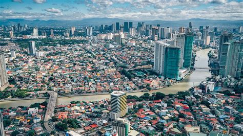 Cheap Flights to Makati from P1,557 .